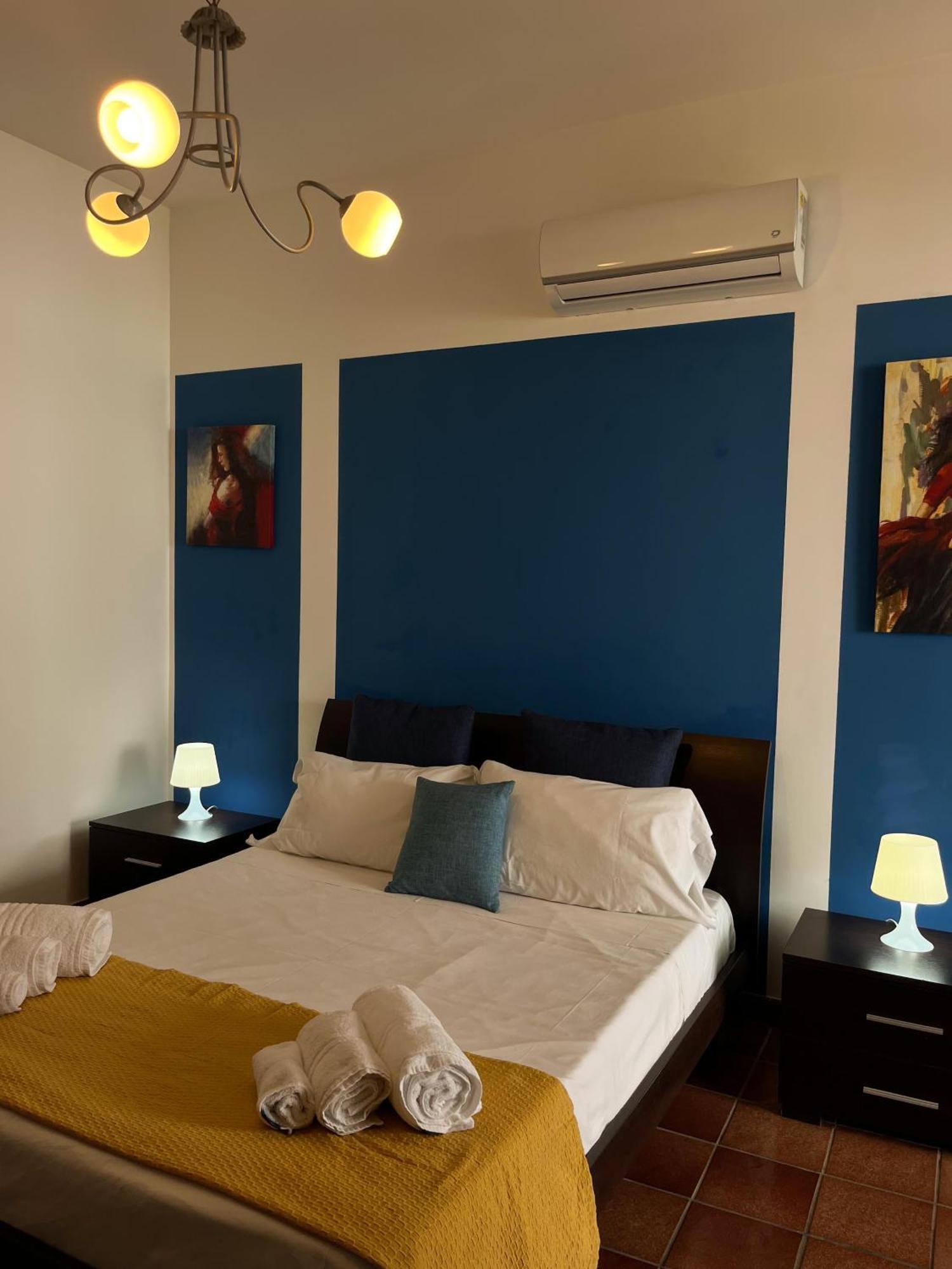 Orsola Apartments Favignana Rum bild